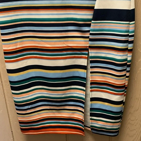 Derek Heart Dress - Picture 5 of 10